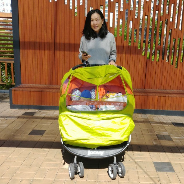 Korean woman in her 40s who failed with IVF pregnancy many times then finally got twin babies